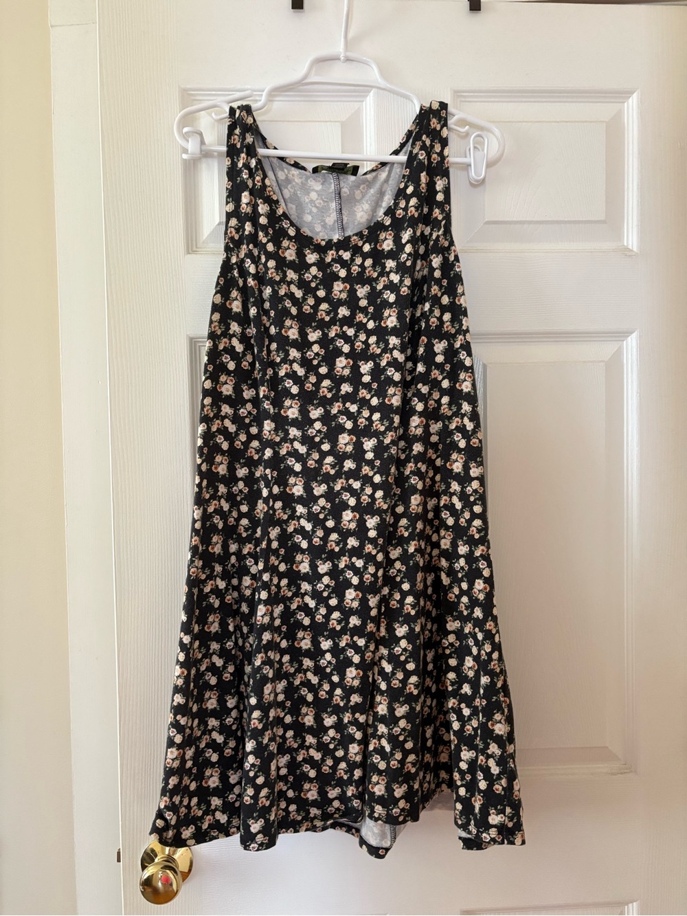 Forever 21 Black Floral Swing Dress